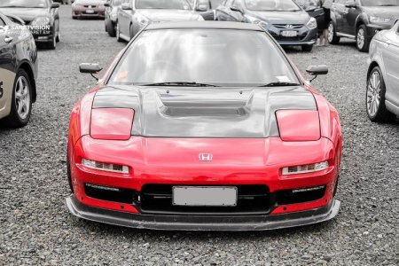 Hampton Downs carpark V8 SuperTourers race.jpg