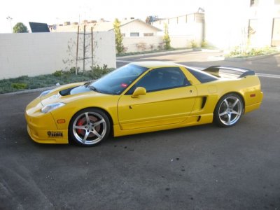 acura-nsx-yellow-advan-kreuzer-v.jpg