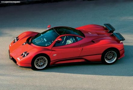 red-pagani-zonda-c12-s.jpg