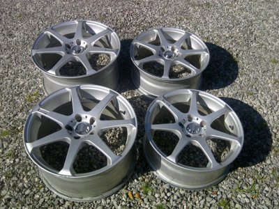 Konig Tantrum 17 and 18  wheels.jpg