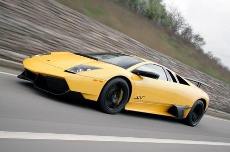 lamborghini-murcielago-LP670-Superveloce-edit.jpg