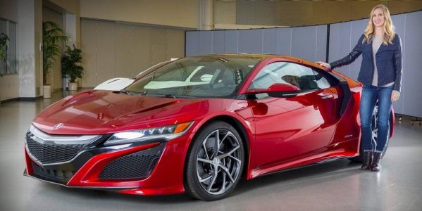 nsx wheel on red.jpg