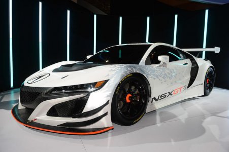 02-acura-nsx-gt3-ny-1.jpg