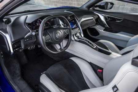 2017-acura-nsx-interior2.jpg