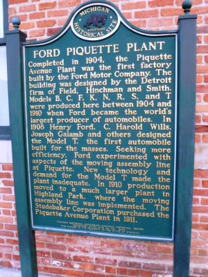 2016-10-18 4 Piquette Ave Ass'y MI Historical Marker.JPG