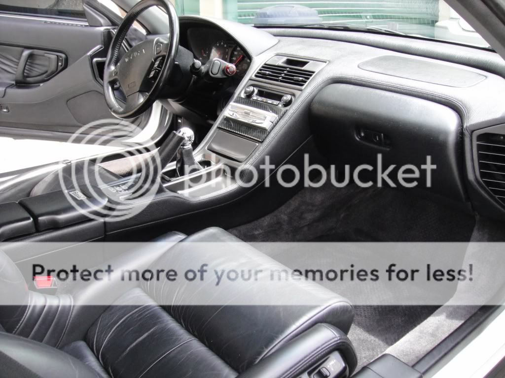 Interior_3.jpg