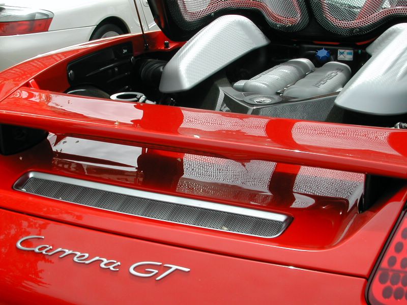 Porsche_Carrera_GT_badge.jpg