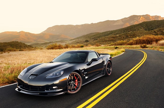 lead24-2012-chevrolet-corvette-zr1-review.jpg