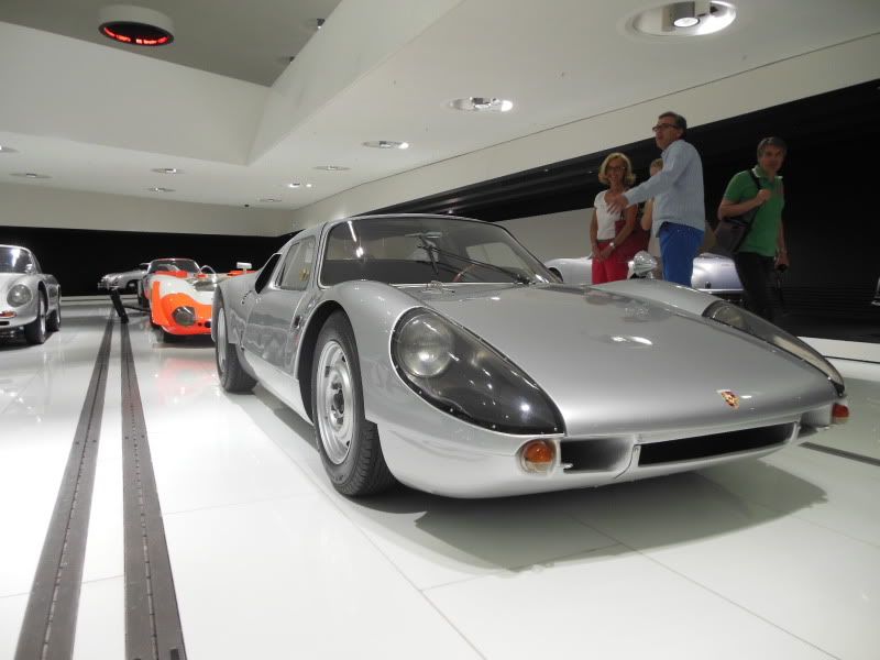 germanystuggartPorscheMuseo904GTSAllFP.jpg