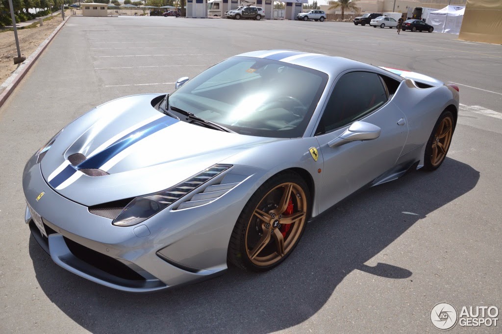 ferrari-458-speciale-silver-blue-dubai.jpg