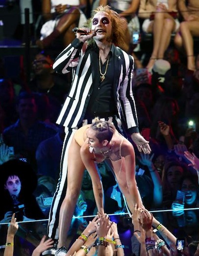 miley-cyrus-beetlejuice.jpg