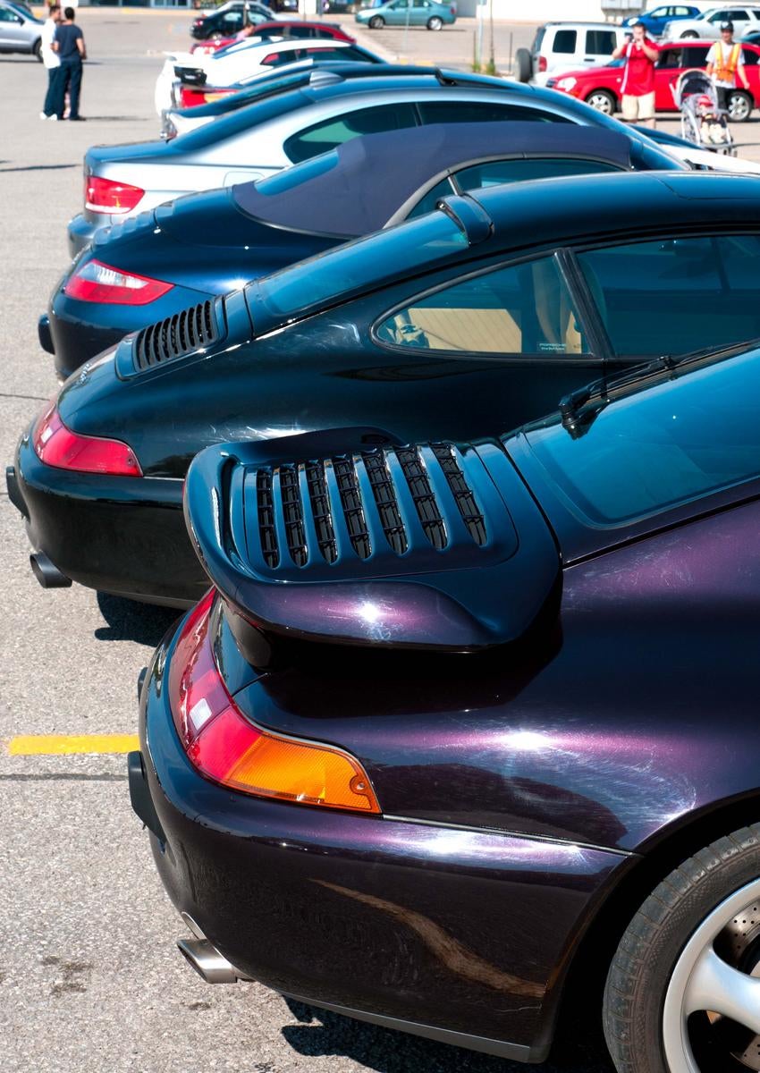 187891d1341840607-saturns-drive-muskoka-pre-drive-sun-july-8-pics-3porsches.jpg