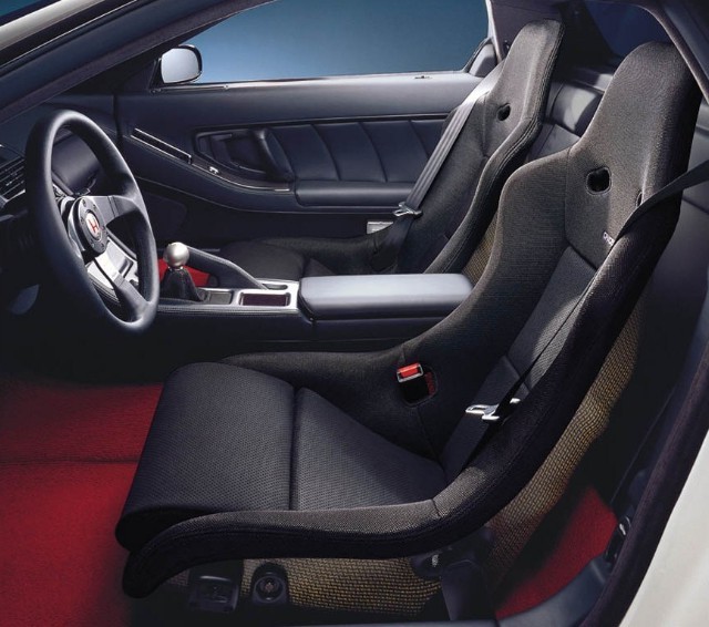 BlackNSX-RSeats_640_r.jpg