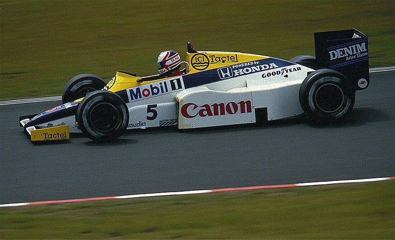 800px-Mansell_-_Williams_1985.jpg