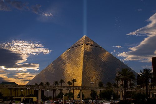 luxor.jpg