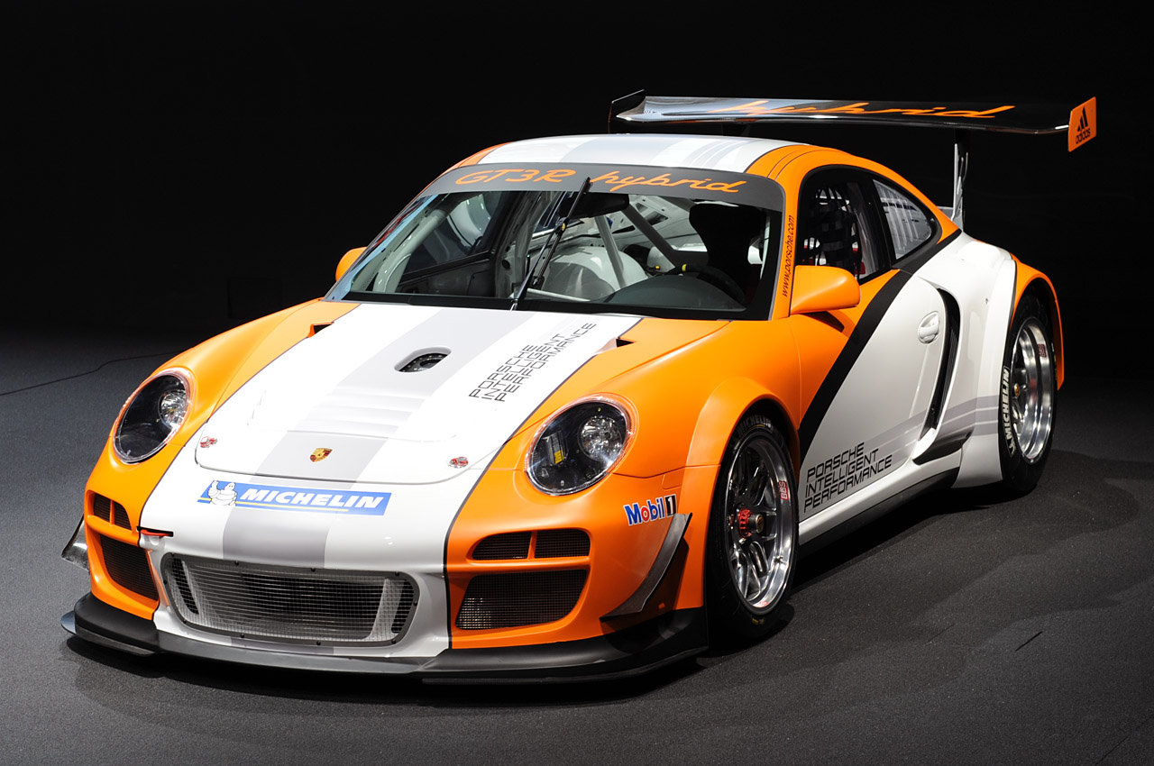 01porsche911gt3rhybridlive.jpg